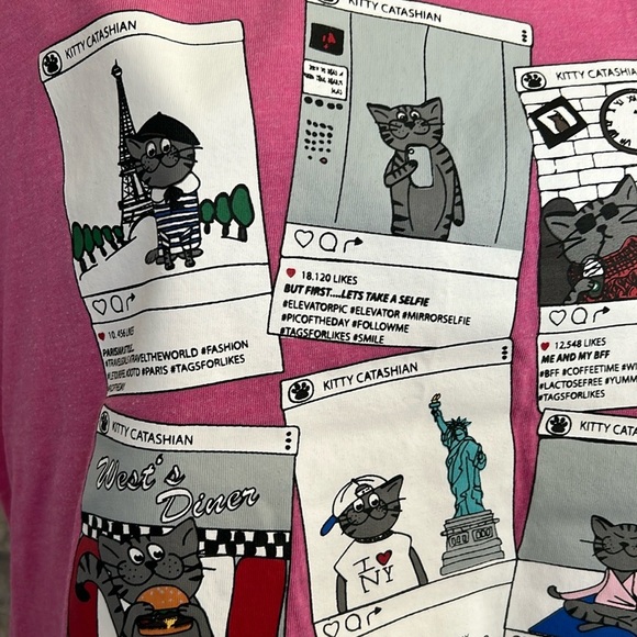 Tee with Cat Graphic Design - Picture 2 of 7